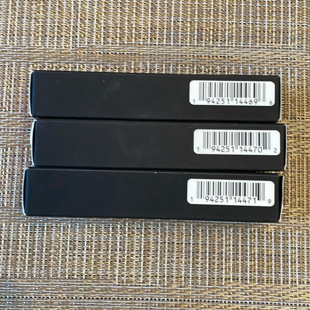 Nars - Picture 3 of 7